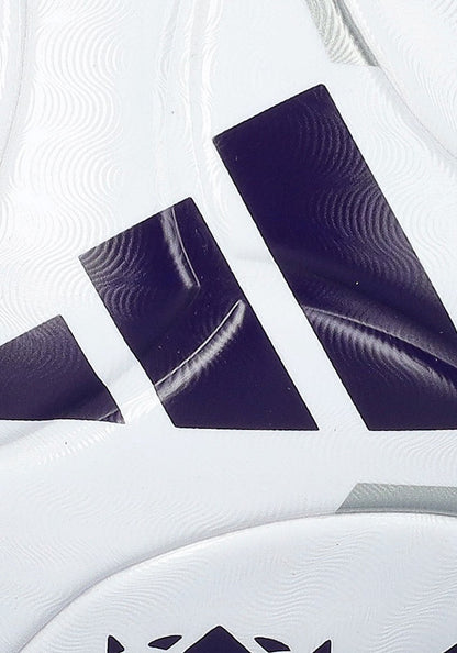 Réplique du ballon de la Queens League 2026